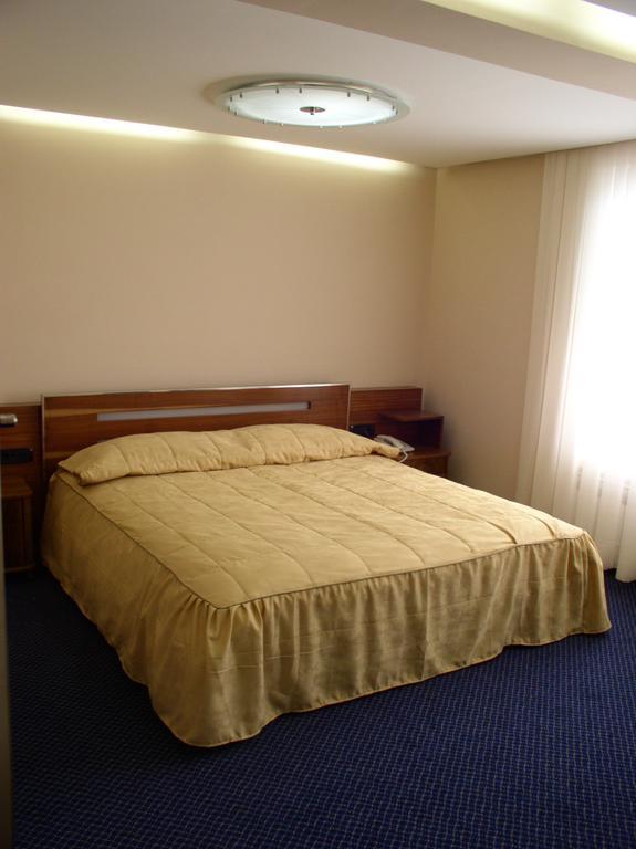 Hotel By Gastroid Ilidža Εξωτερικό φωτογραφία